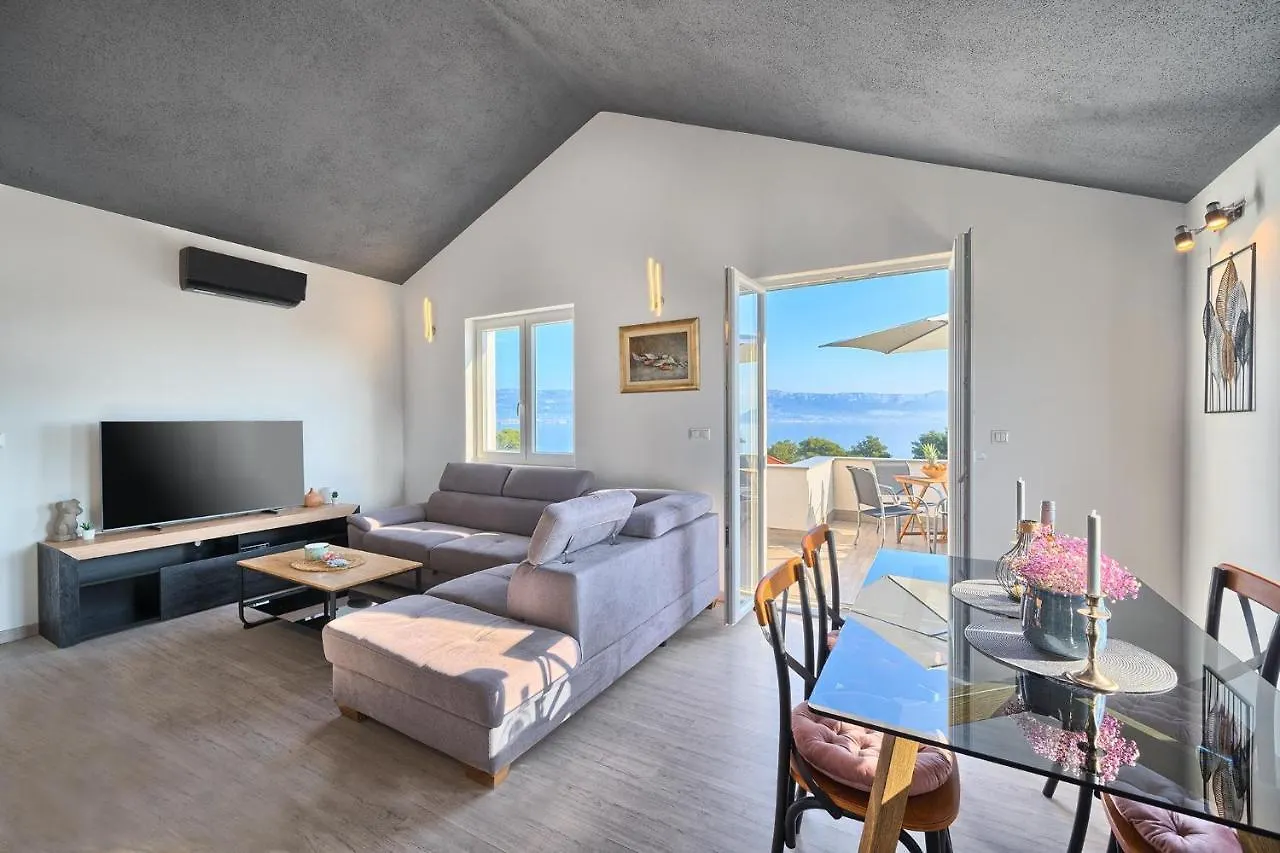 Aquamarin - Premium Seaview Apartment Slatine