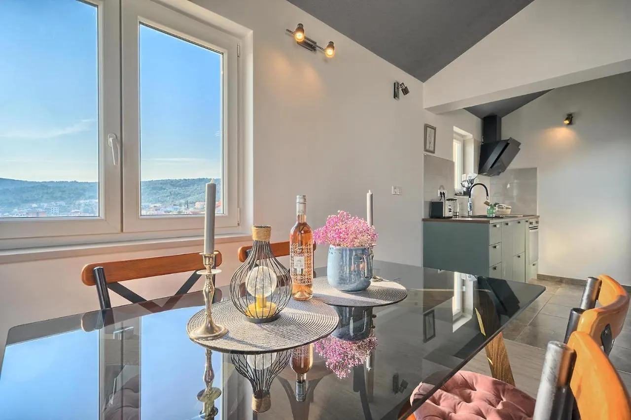 Aquamarin - Premium Seaview Apartment Slatine