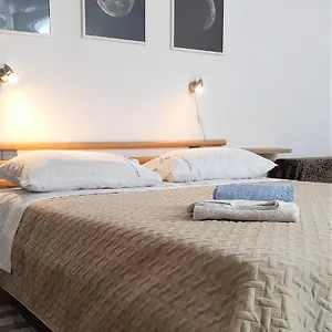Ljilja Sea View Apartment